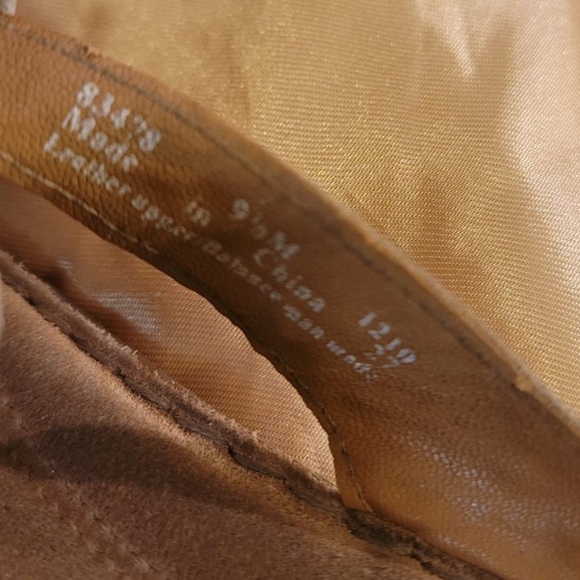 Clarks Bendables Silver Leather Summer Sandals Size 9.5 - Picture 4 of 5